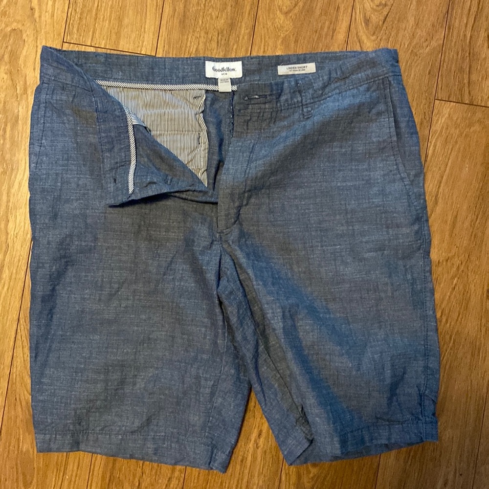 Lightweight shorts
